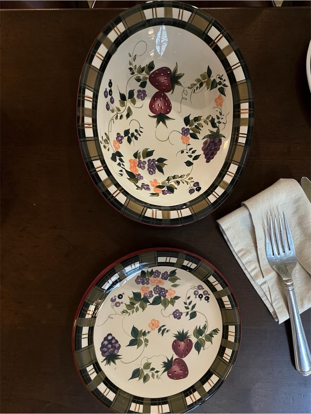 Hand-Painted Fruit Motif Dinnerware Set - White with Red & Purple Accents
